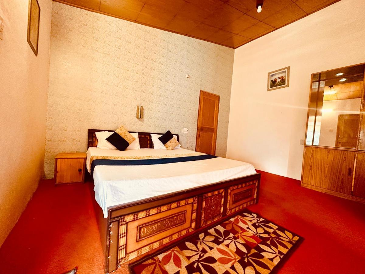 Hotel Alpine - In City Centre Manāli Zewnętrze zdjęcie